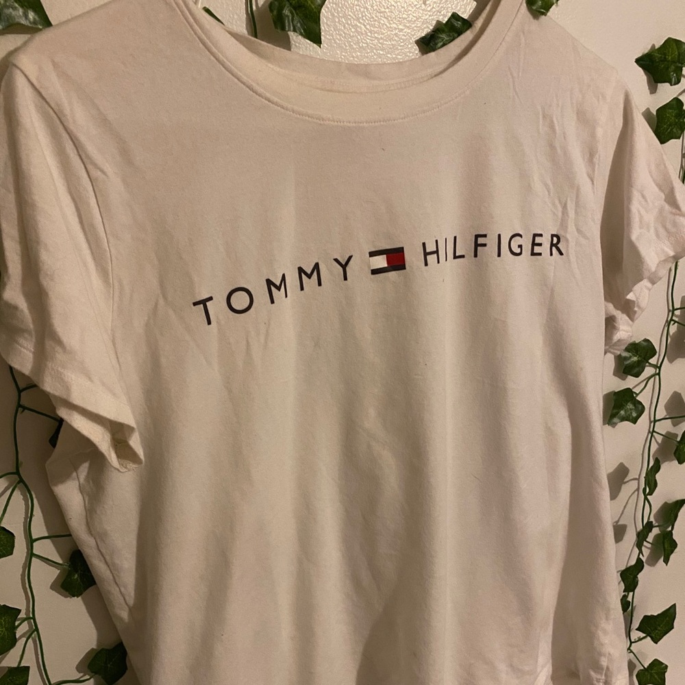 tommy hilfiger white tee